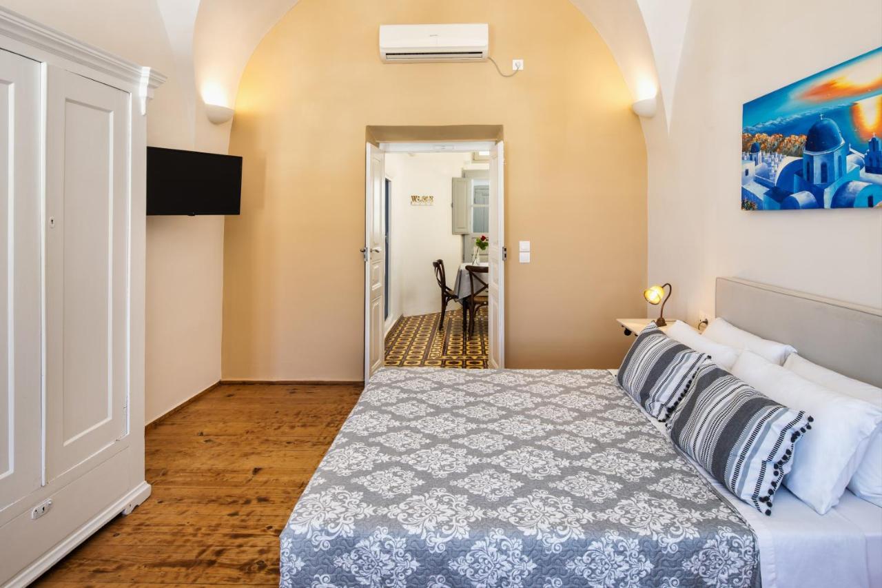 450 Years Castle House For 2-5 People/Jacuzzi Villa Emporio  ภายนอก รูปภาพ
